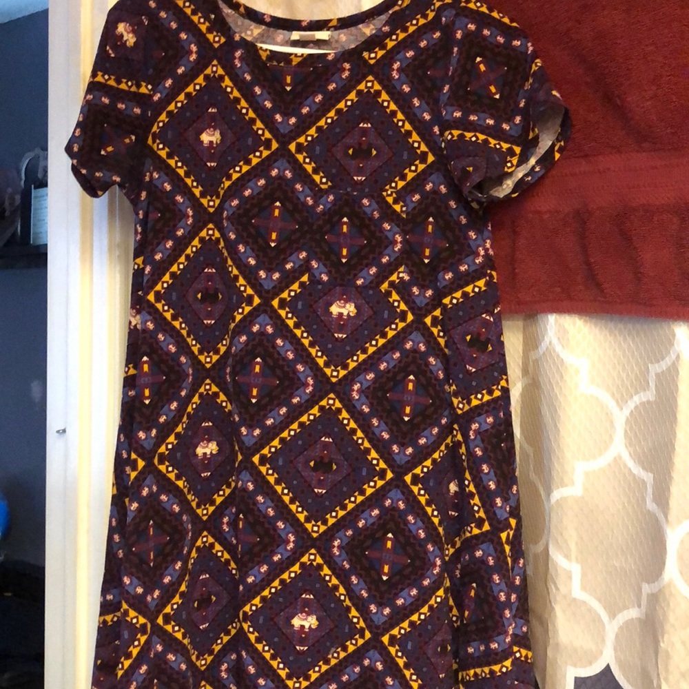Carly lularoe XS